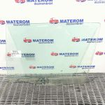 Geam spate mare stanga