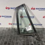 Geam spate mic dreapta