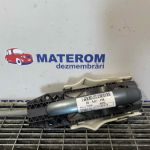 Maner usa spate dreapta