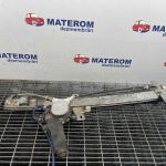 Macara usa spate dreapta