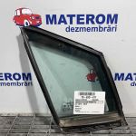 Geam fata mic dreapta