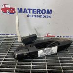 Maner usa spate dreapta