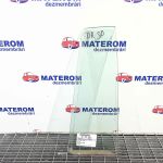 Geam spate mare dreapta