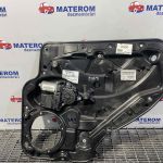 Macara usa spate dreapta
