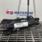 Maner usa spate stanga