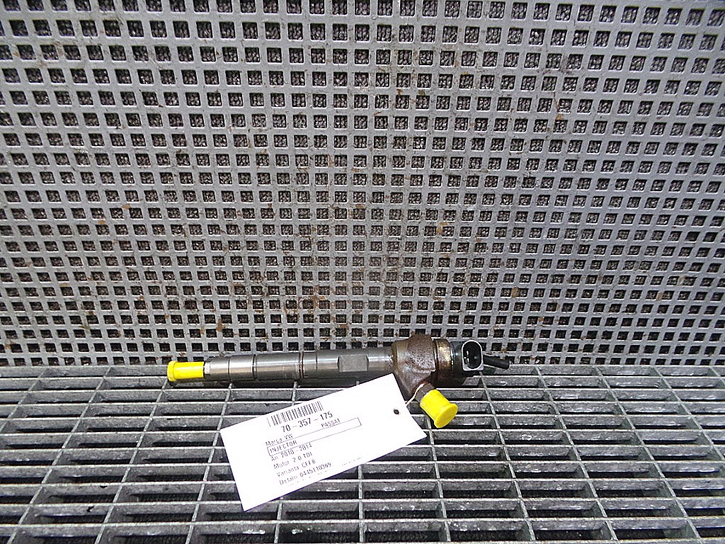 Injector VW PASSAT, 2.0 TDI 0445110369 Dezmembrari auto MATEROM