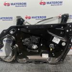 Macara usa fata dreapta