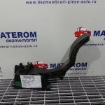 Pedala acceleratie