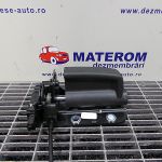Maner usa spate dreapta