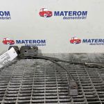 Incuietoare capota fata