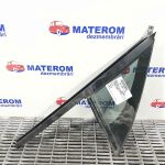 Geam fata mic dreapta